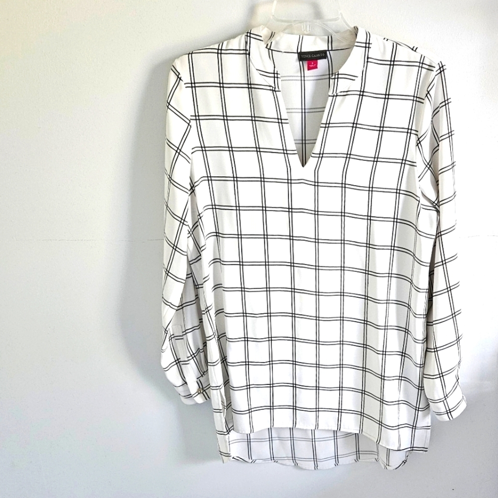 Vince Camuto Windowpane black white pullover blouse
